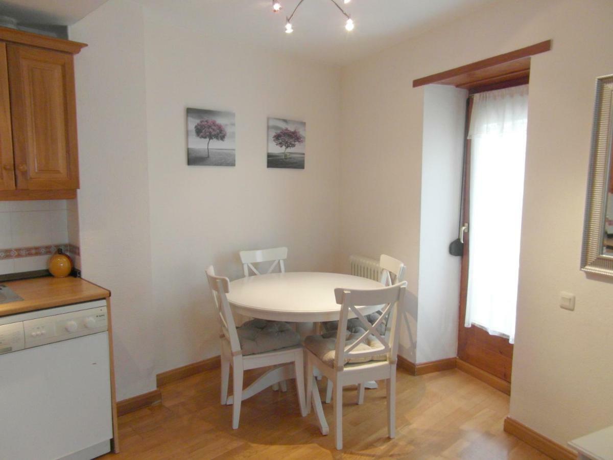 B18 - Edif Perramo - Villmor Apartment Benasque Luaran gambar
