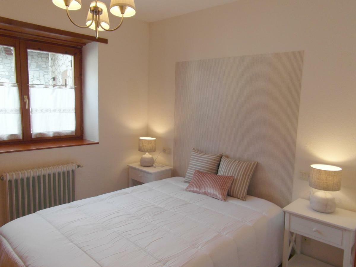 B18 - Edif Perramo - Villmor Apartment Benasque Luaran gambar